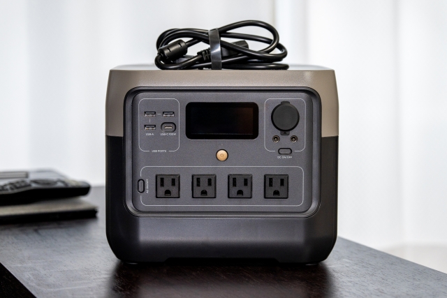 停電対策と電力コスト削減を実現する企業向け蓄電池導入サービス